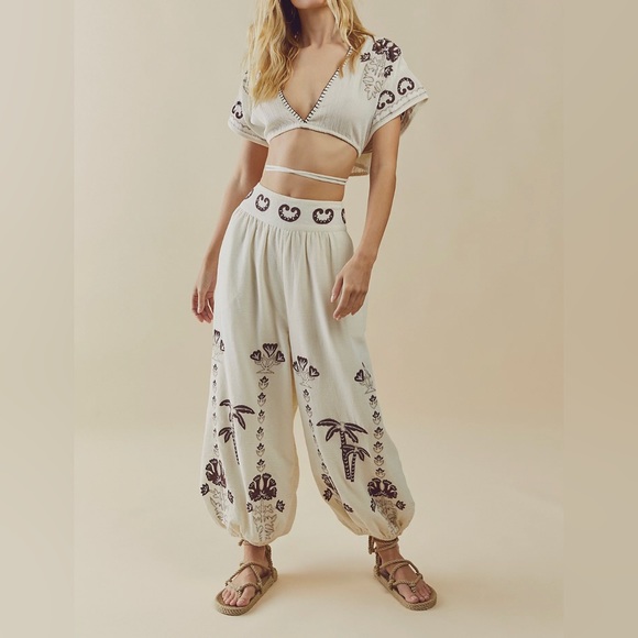 Free People Other - Free People Kai Embroidered Set NWOT Size S